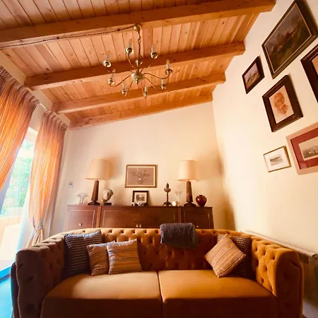 La Bodega De La Valduerna 2 Holiday home Destriana
