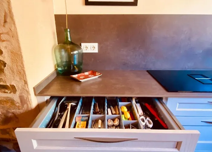 La Bodega De La Valduerna 2 * Destriana